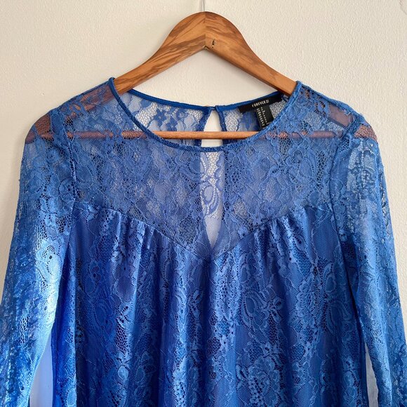 Lace shift dress - Picture 3 of 8